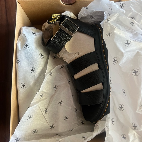 Dr Martins Clarissa II Sandal - Picture 4 of 7